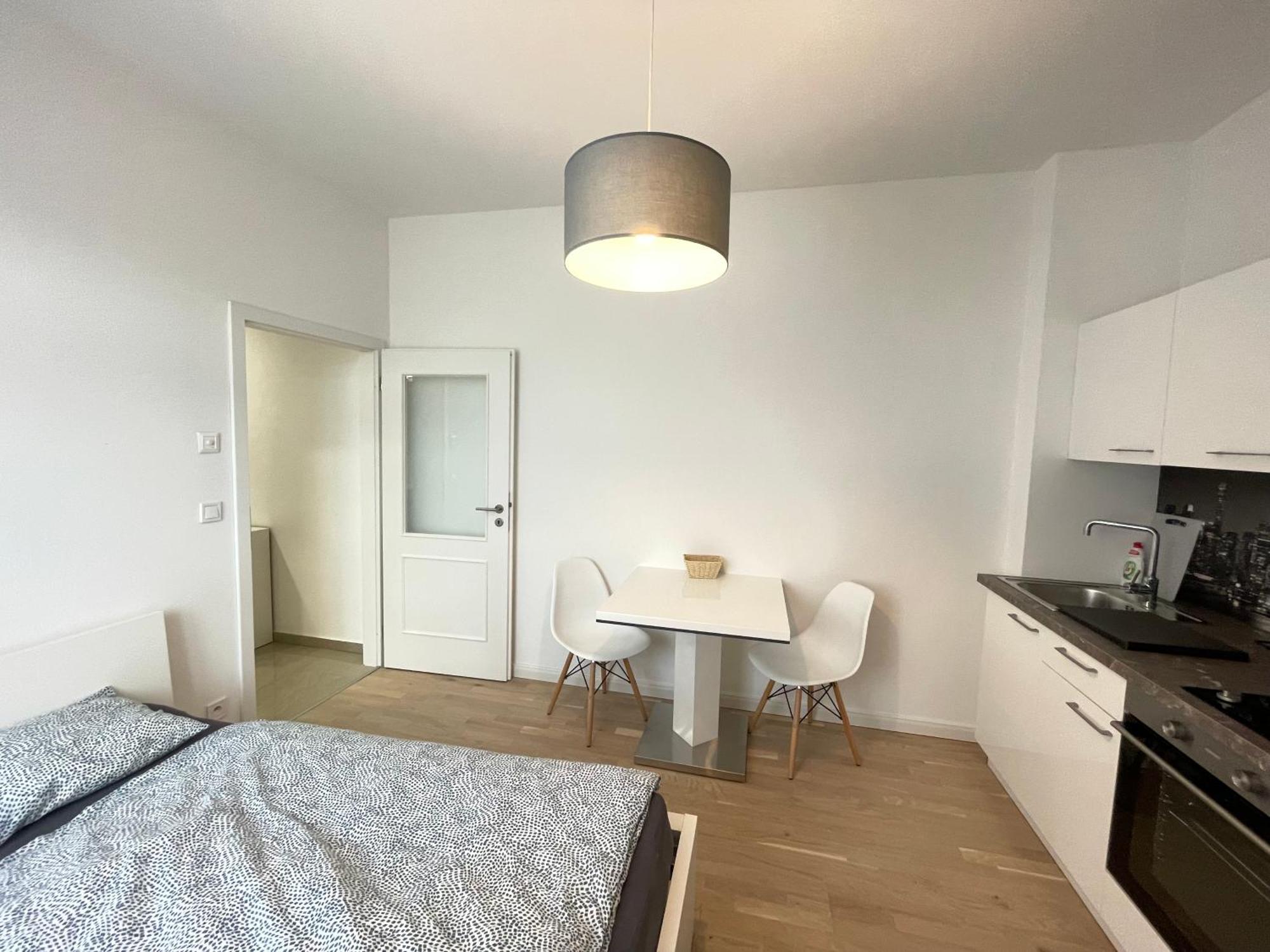 Wash Apartment On Metro Prague 1 Extérieur photo